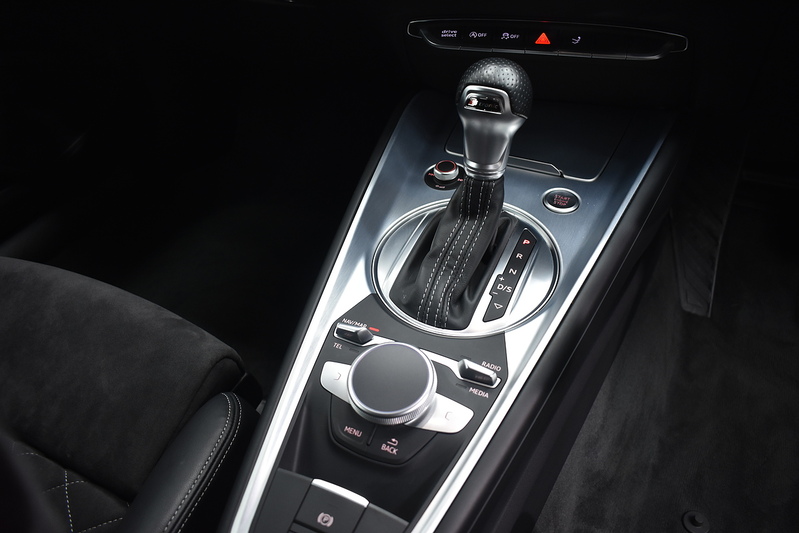 Audi TT TFSI S line - U6015