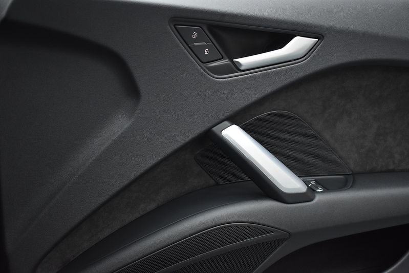 Audi TT TFSI S line - U6015