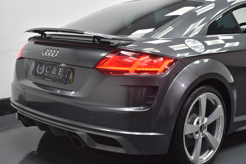 Audi TT TFSI S line - U6015