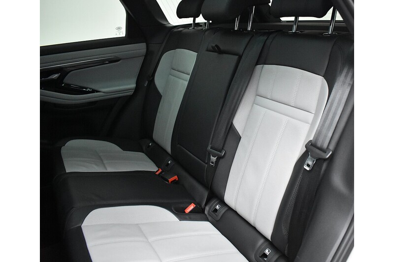 Land Rover Range Rover Evoque P300e R-Dynamic S - U6019