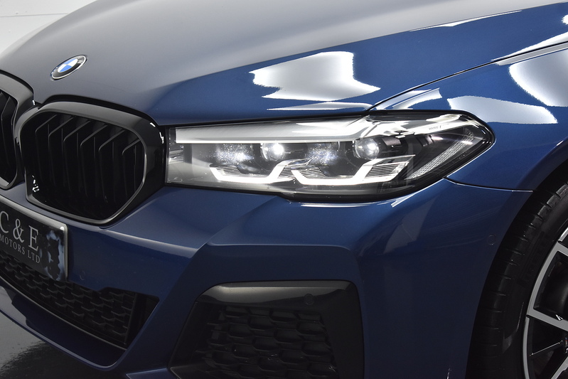 BMW 5 Series 520d MHT M Sport - U6023