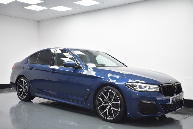 BMW 5 Series 520d MHT M Sport - U6023