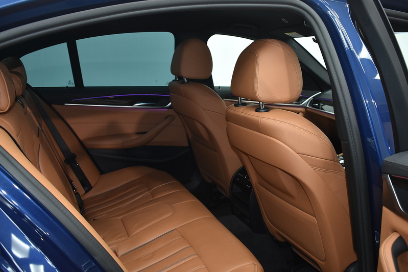 BMW 5 Series 520d MHT M Sport - U6023