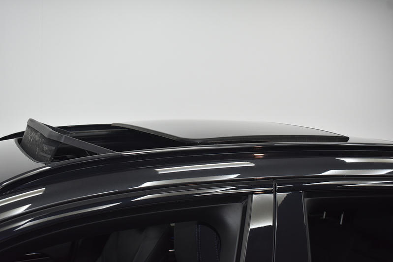 BMW iX3 M Sport - U6027