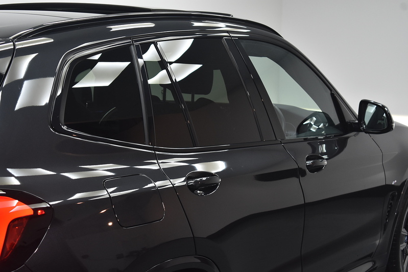 BMW iX3 M Sport - U6027