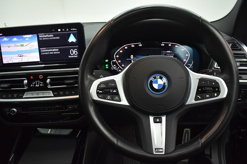 BMW iX3 M Sport - U6027