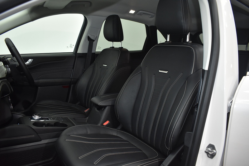 Ford Kuga Duratec Vignale - U6040