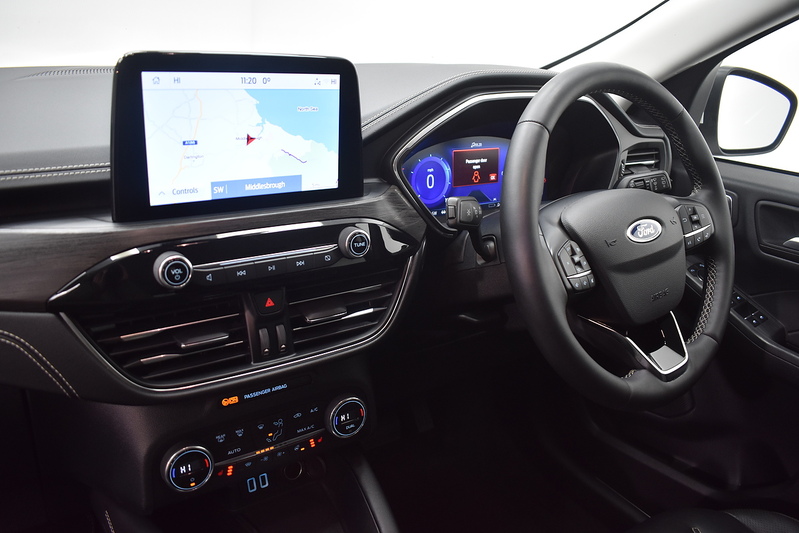 Ford Kuga Duratec Vignale - U6040