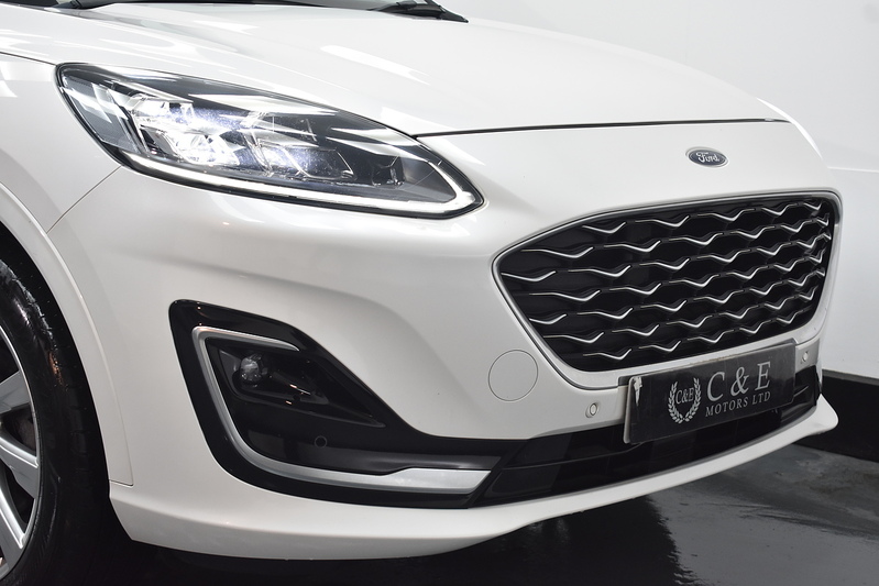 Ford Kuga Duratec Vignale - U6040