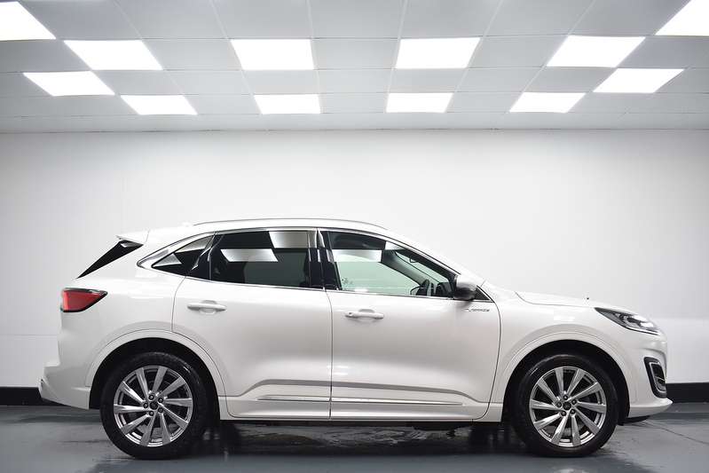 Ford Kuga Duratec Vignale - U6040