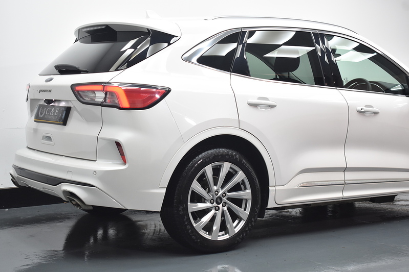 Ford Kuga Duratec Vignale - U6040