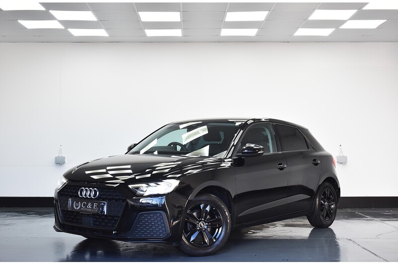 Audi A1 TFSI Technik - U6041