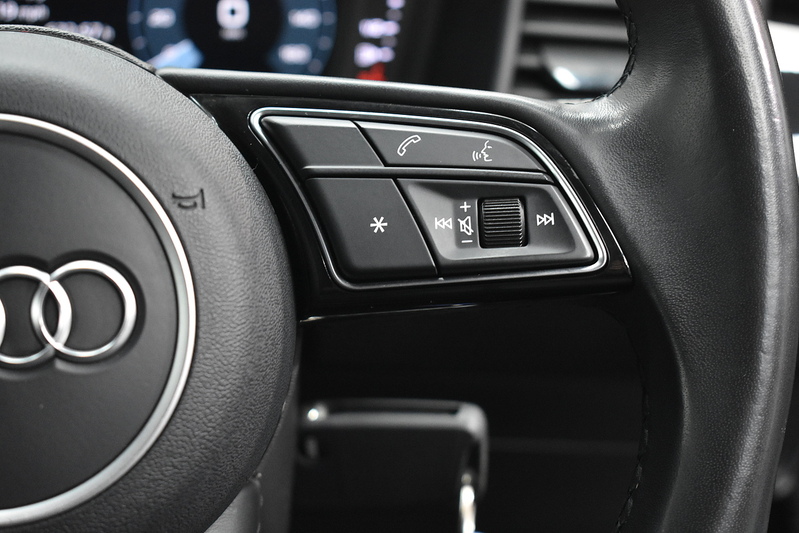 Audi A1 TFSI Technik - U6041