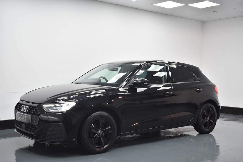 Audi A1 TFSI Technik - U6041