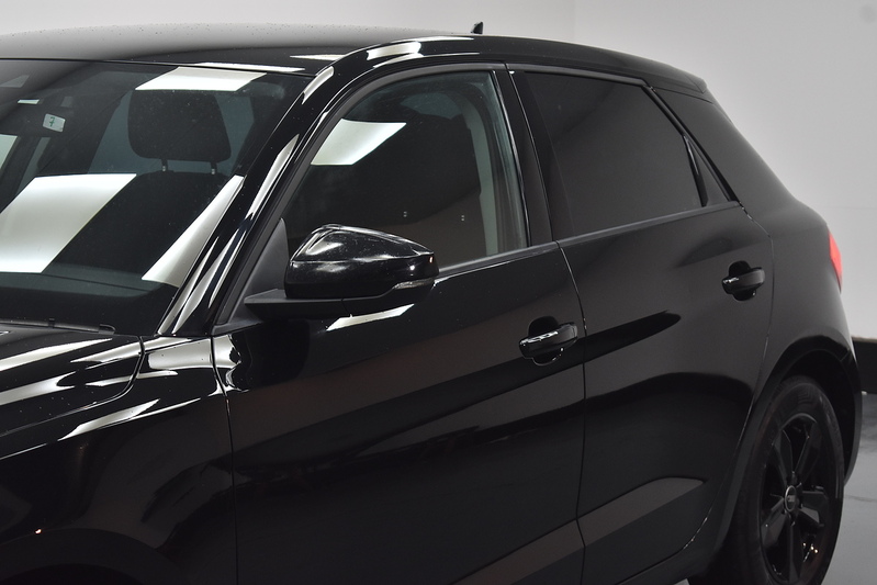 Audi A1 TFSI Technik - U6041