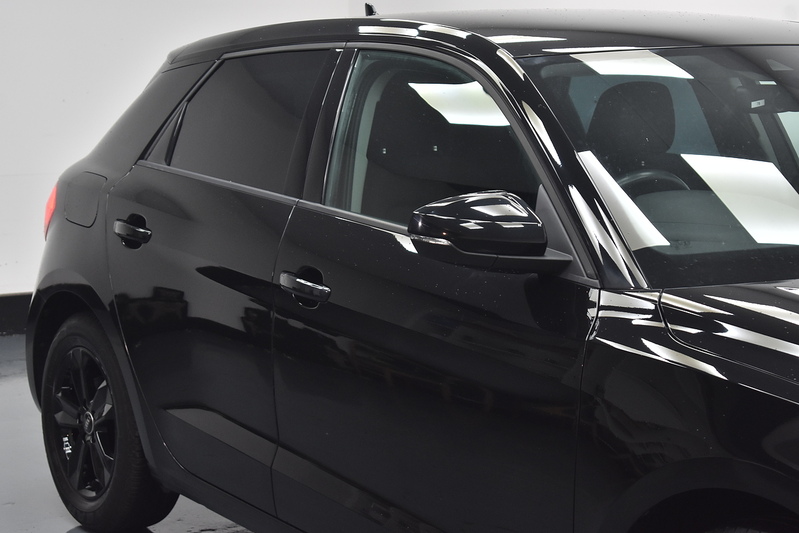 Audi A1 TFSI Technik - U6041