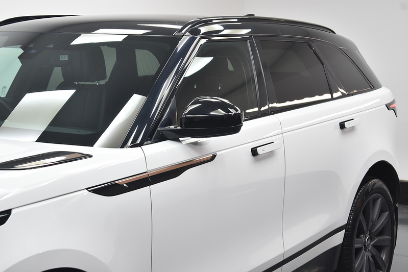 Land Rover Range Rover Velar D180 R-Dynamic HSE - U6046