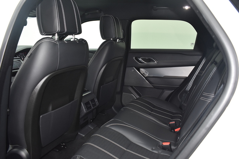 Land Rover Range Rover Velar D180 R-Dynamic HSE - U6046