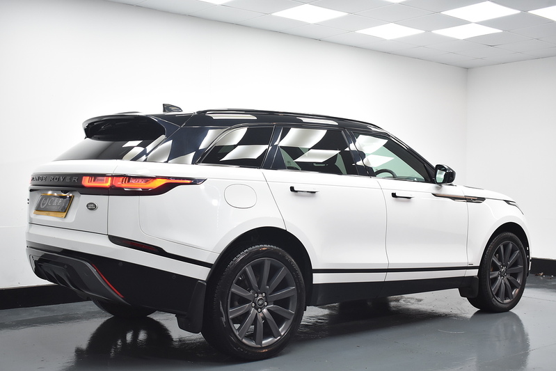 Land Rover Range Rover Velar D180 R-Dynamic HSE - U6046