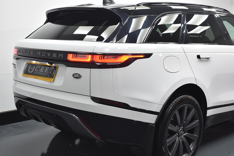 Land Rover Range Rover Velar D180 R-Dynamic HSE - U6046