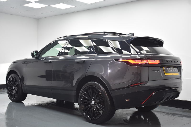 Land Rover Range Rover Velar D240 R-Dynamic HSE - U6048