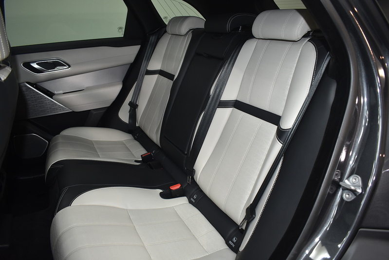 Land Rover Range Rover Velar D240 R-Dynamic HSE - U6048