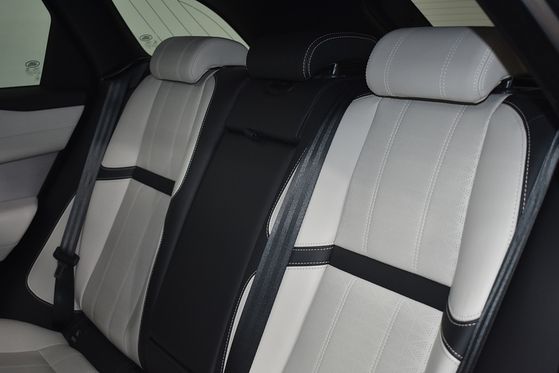 Land Rover Range Rover Velar D240 R-Dynamic HSE - U6048