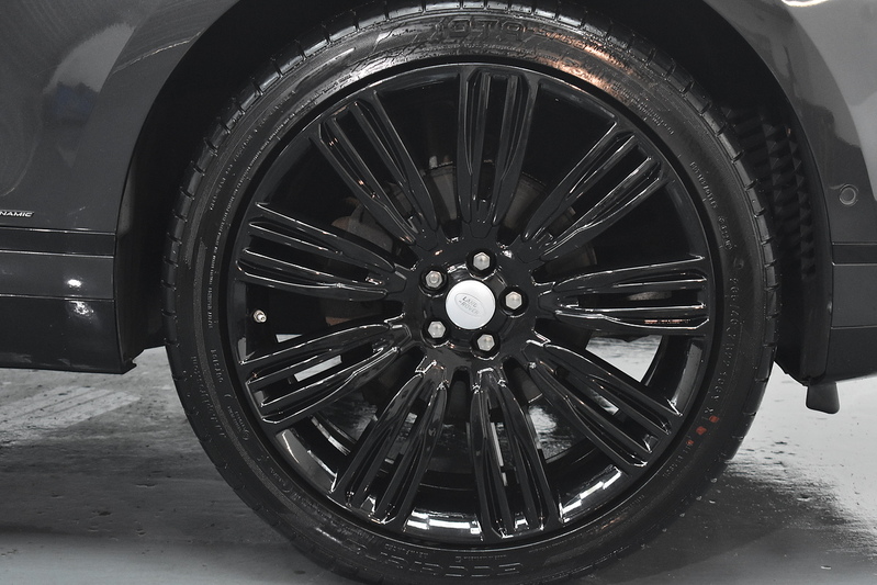 Land Rover Range Rover Velar D240 R-Dynamic HSE - U6048