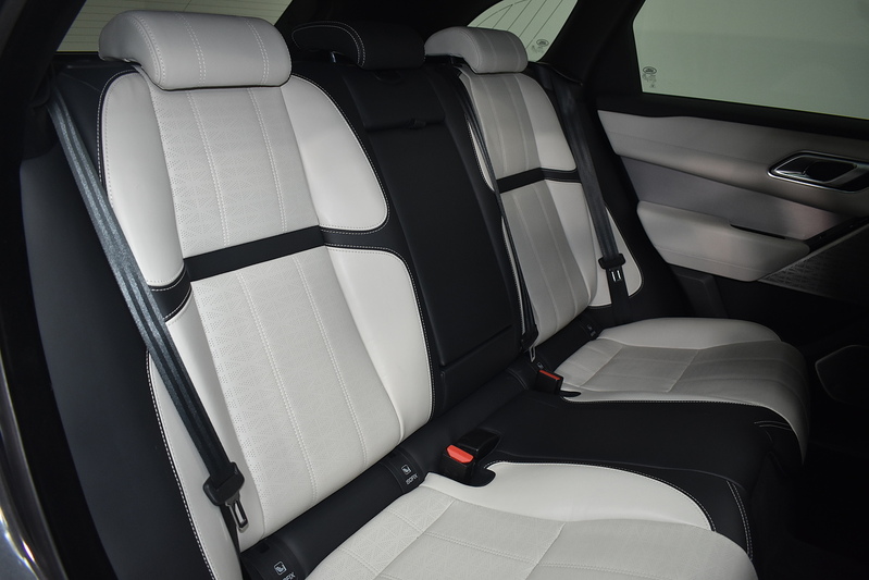 Land Rover Range Rover Velar D240 R-Dynamic HSE - U6048