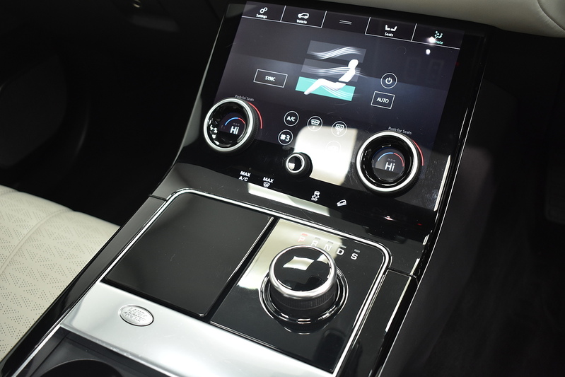 Land Rover Range Rover Velar D240 R-Dynamic HSE - U6048