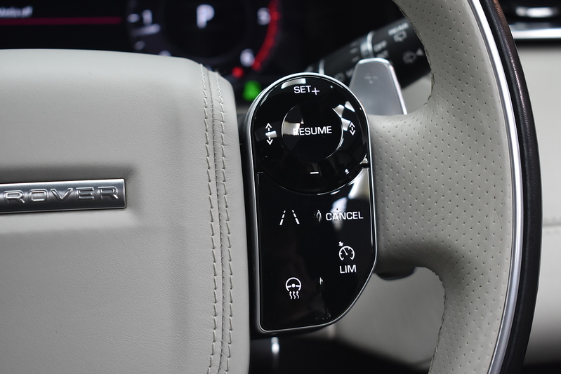 Land Rover Range Rover Velar D240 R-Dynamic HSE - U6048