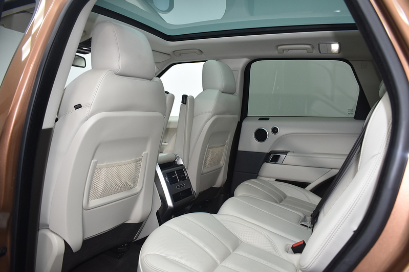 Land Rover Range Rover Sport SD V6 HSE - U6051