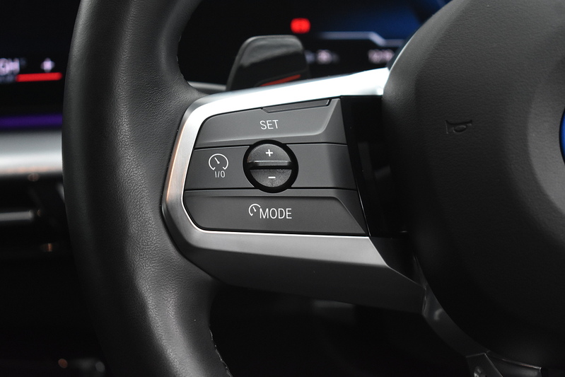 BMW iX1 30 M Sport - U6052