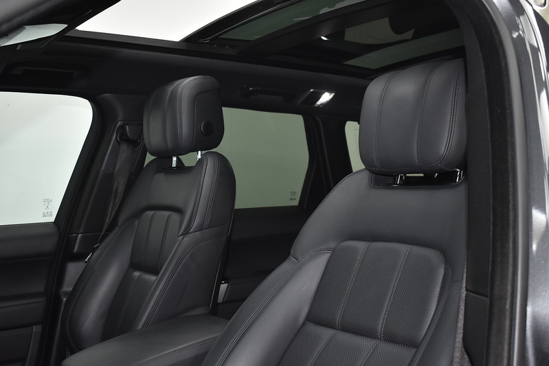 Land Rover Range Rover Sport P400e HSE Dynamic Black - U6060