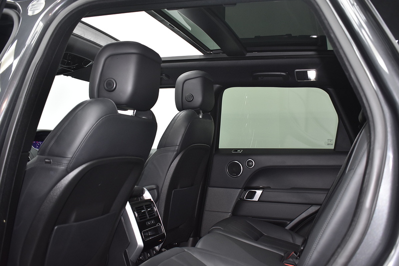 Land Rover Range Rover Sport P400e HSE Dynamic Black - U6060