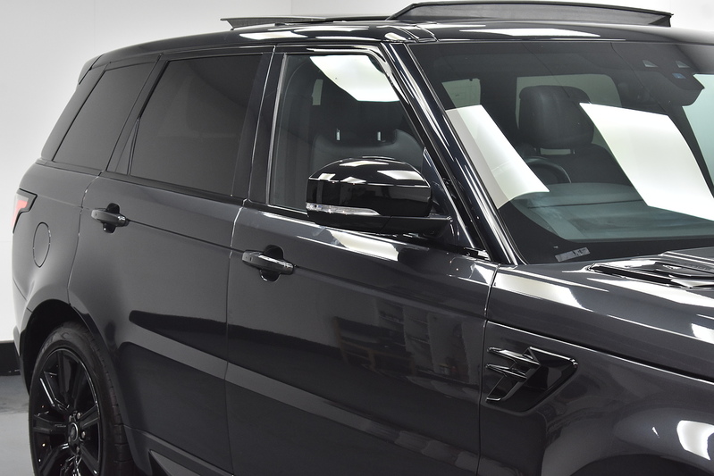 Land Rover Range Rover Sport P400e HSE Dynamic Black - U6060