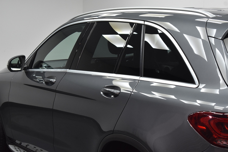 Mercedes-Benz GLC GLC220d AMG Line - U6063