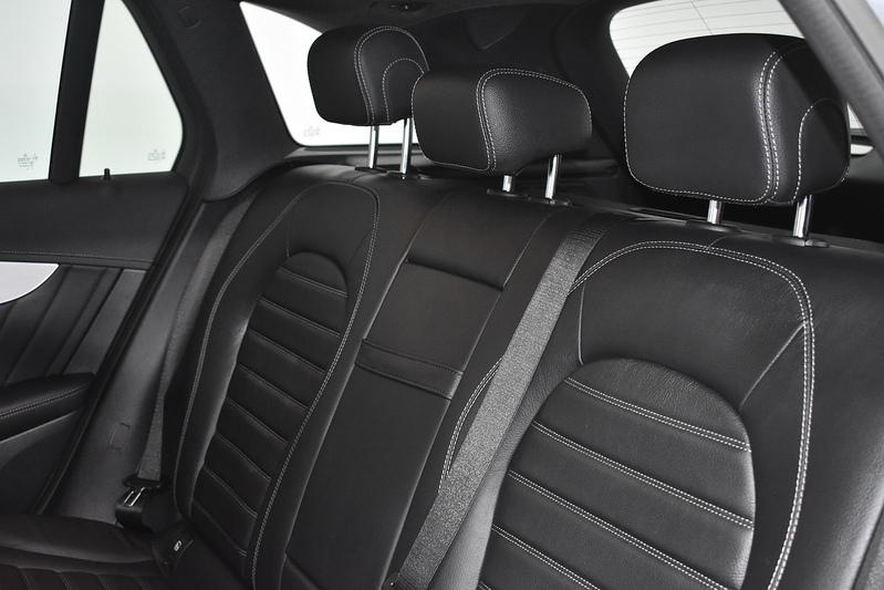 Mercedes-Benz GLC GLC220d AMG Line - U6063