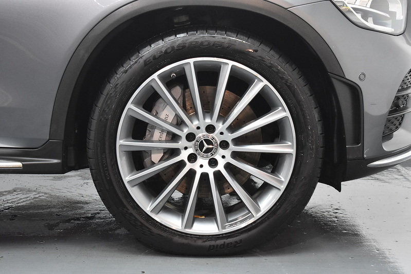 Mercedes-Benz GLC GLC220d AMG Line - U6063