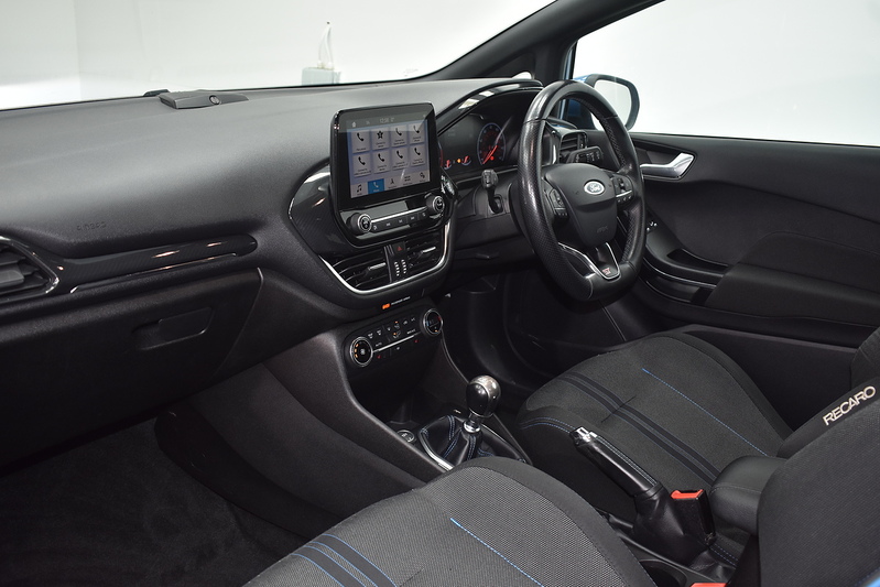 Ford Fiesta T EcoBoost ST-2 - U6066