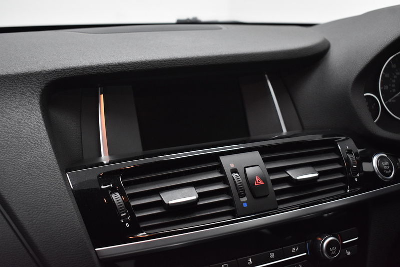 BMW X3 20d M Sport - U6068