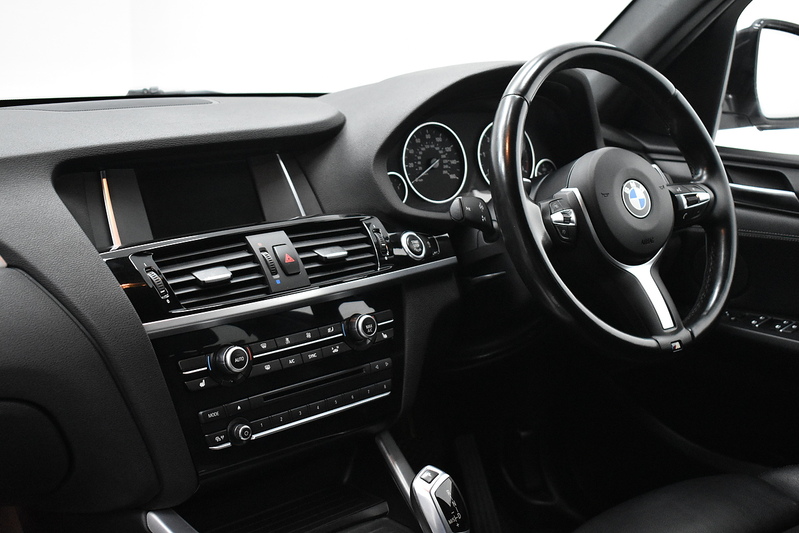 BMW X3 20d M Sport - U6068