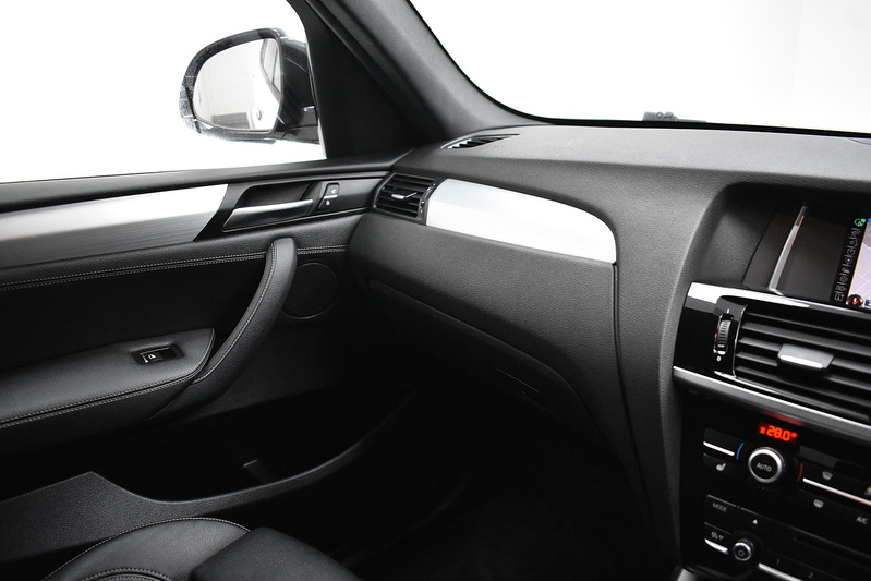 BMW X3 20d M Sport - U6068