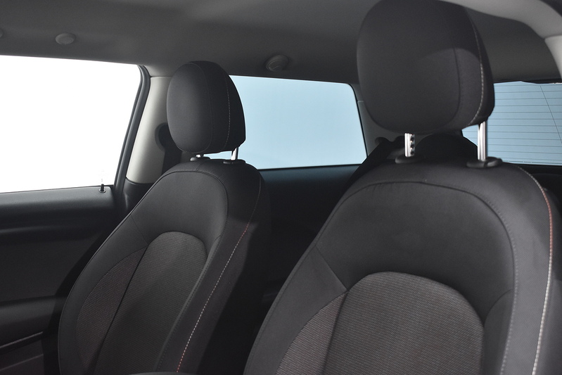 MINI Hatch Cooper Classic - U6075