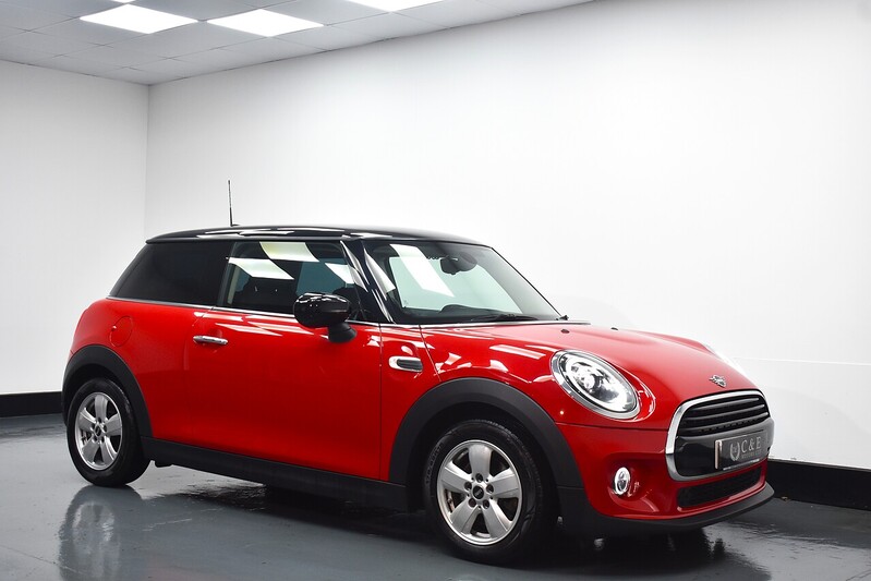 MINI Hatch Cooper Classic - U6075