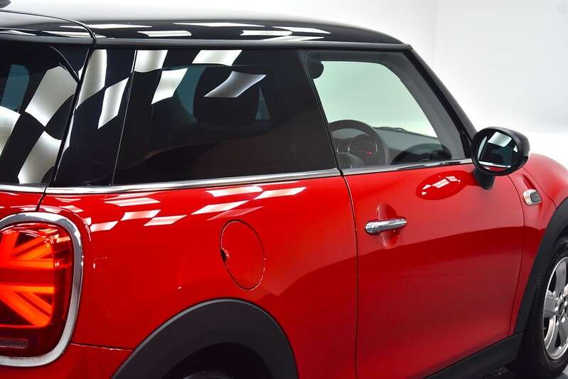 MINI Hatch Cooper Classic - U6075