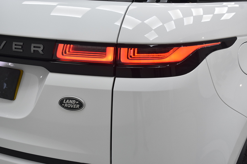 Land Rover Range Rover Evoque D150 R-Dynamic S - U6076