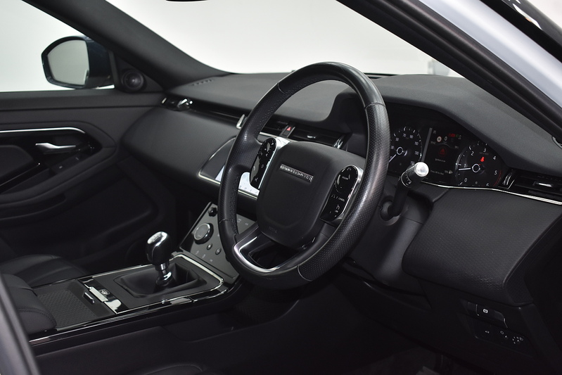 Land Rover Range Rover Evoque D150 R-Dynamic S - U6076