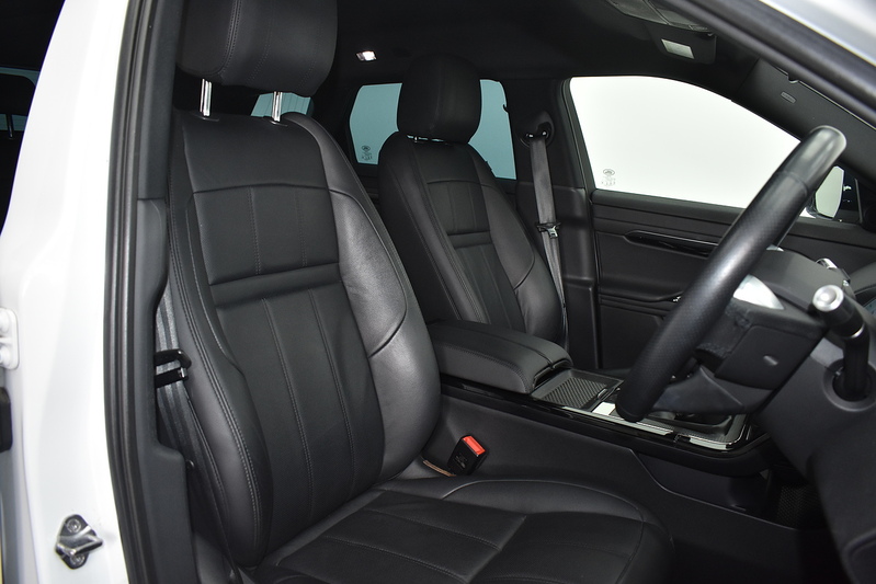 Land Rover Range Rover Evoque D150 R-Dynamic S - U6076