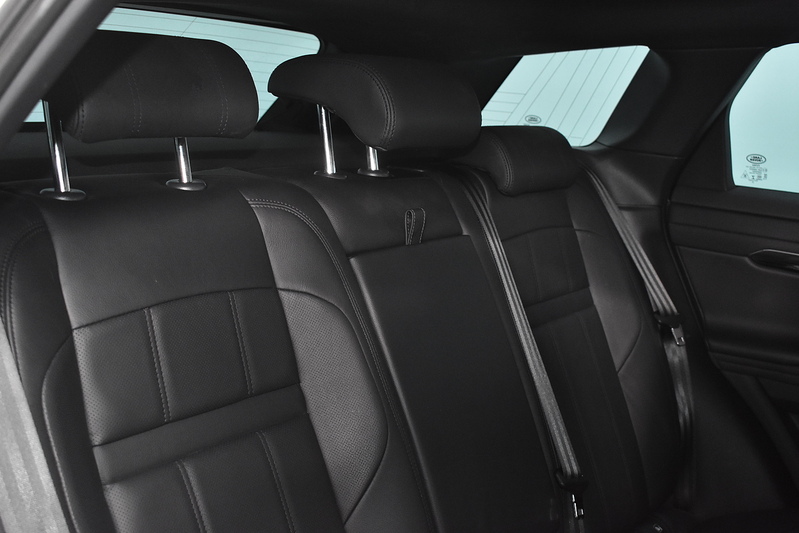 Land Rover Range Rover Evoque D150 R-Dynamic S - U6076